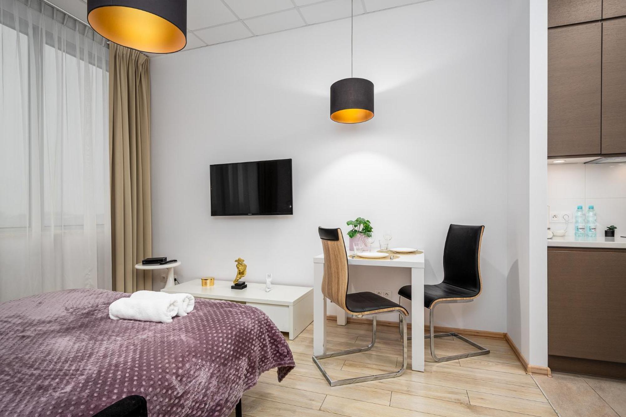 Al Jerozolimskie 216 Apart-Wawa Warszawa Zewnętrze zdjęcie